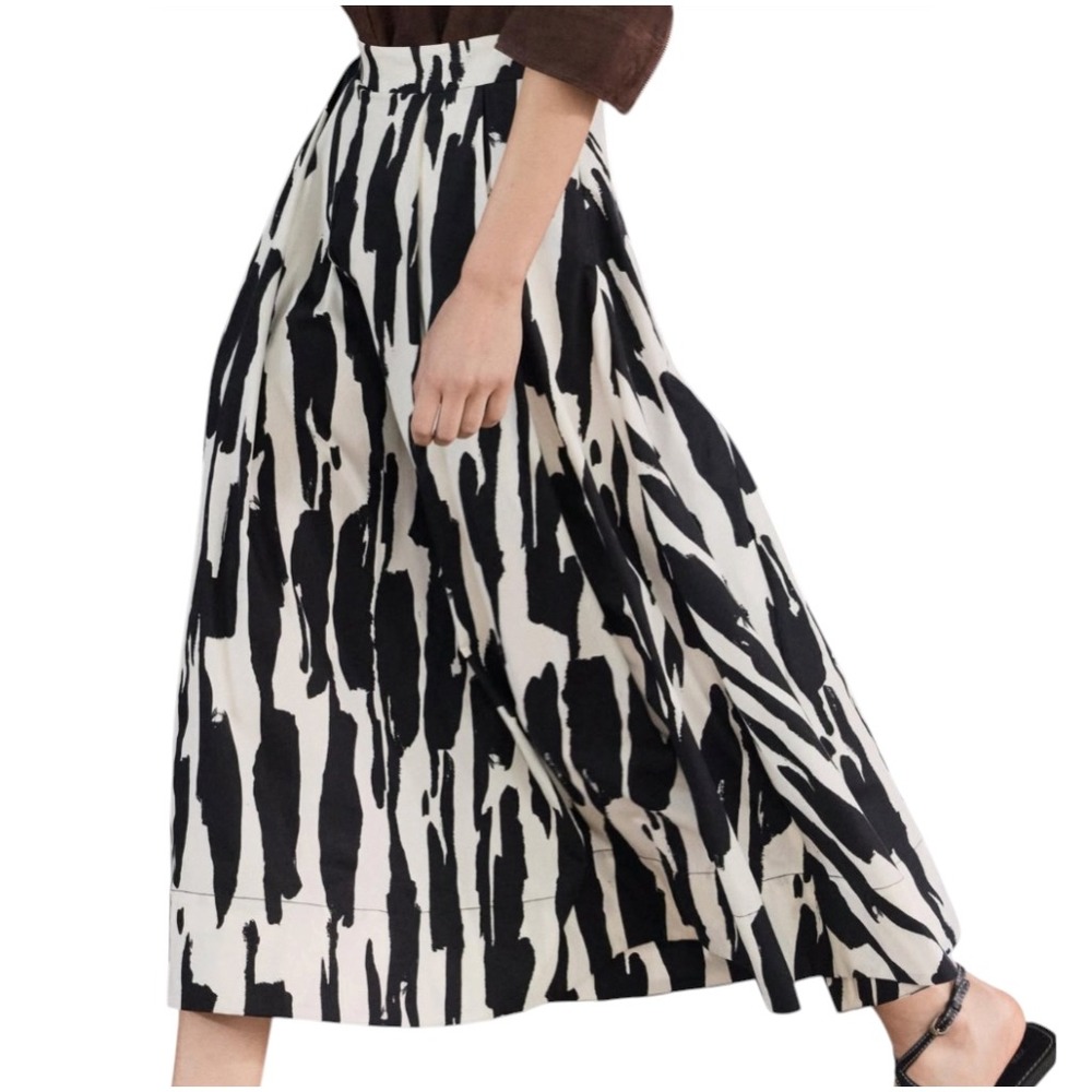 ZARA MIDI SKIRT Black & White Print PLEATED FRONT A-LINE Pockets Side Zipper S